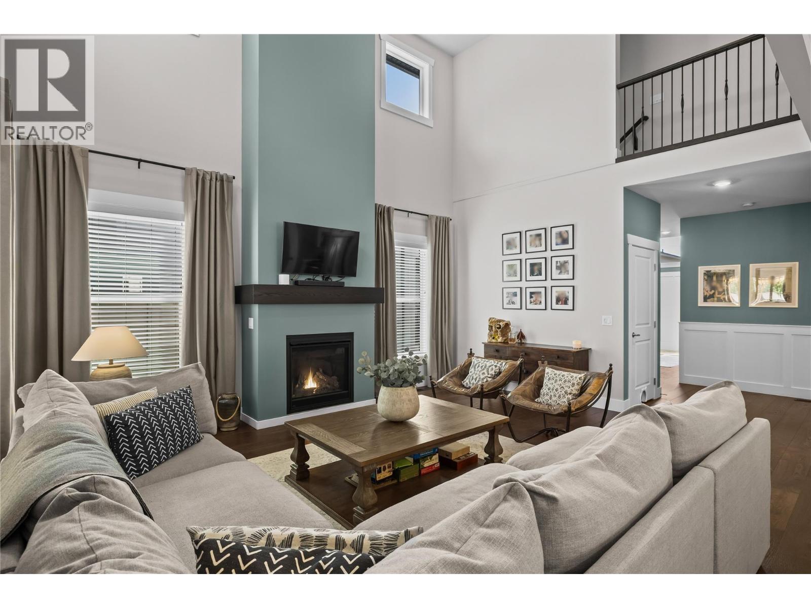3077 Riesling Way, West Kelowna, British Columbia  V4T 0A5 - Photo 8 - 10396115