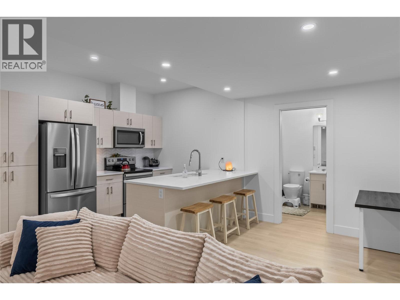82 Red Sky Court, Kelowna, British Columbia  V1V 3G4 - Photo 52 - 10396234