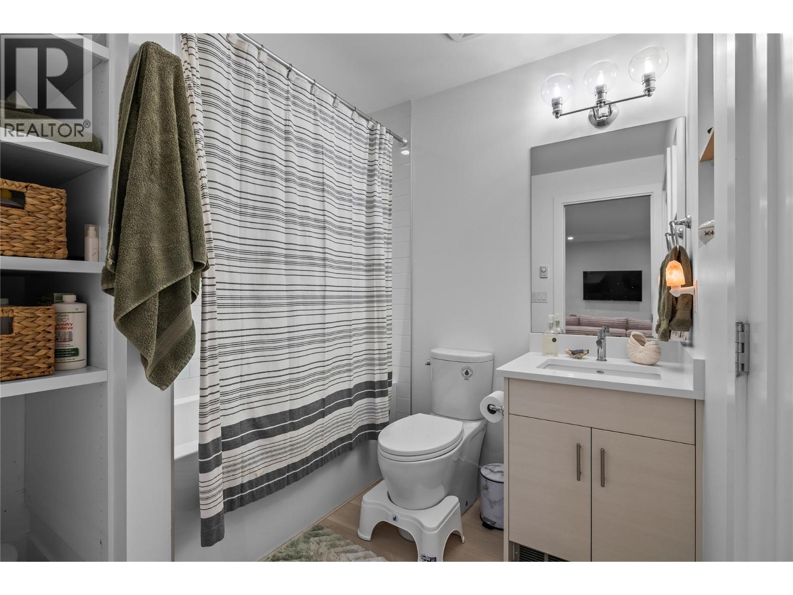 82 Red Sky Court, Kelowna, British Columbia  V1V 3G4 - Photo 58 - 10396234