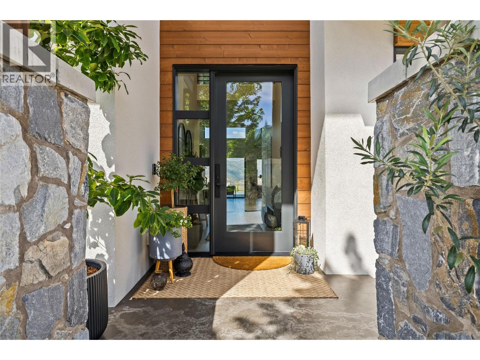 82 Red Sky Court, Kelowna, British Columbia  V1V 3G4 - Photo 6 - 10396234