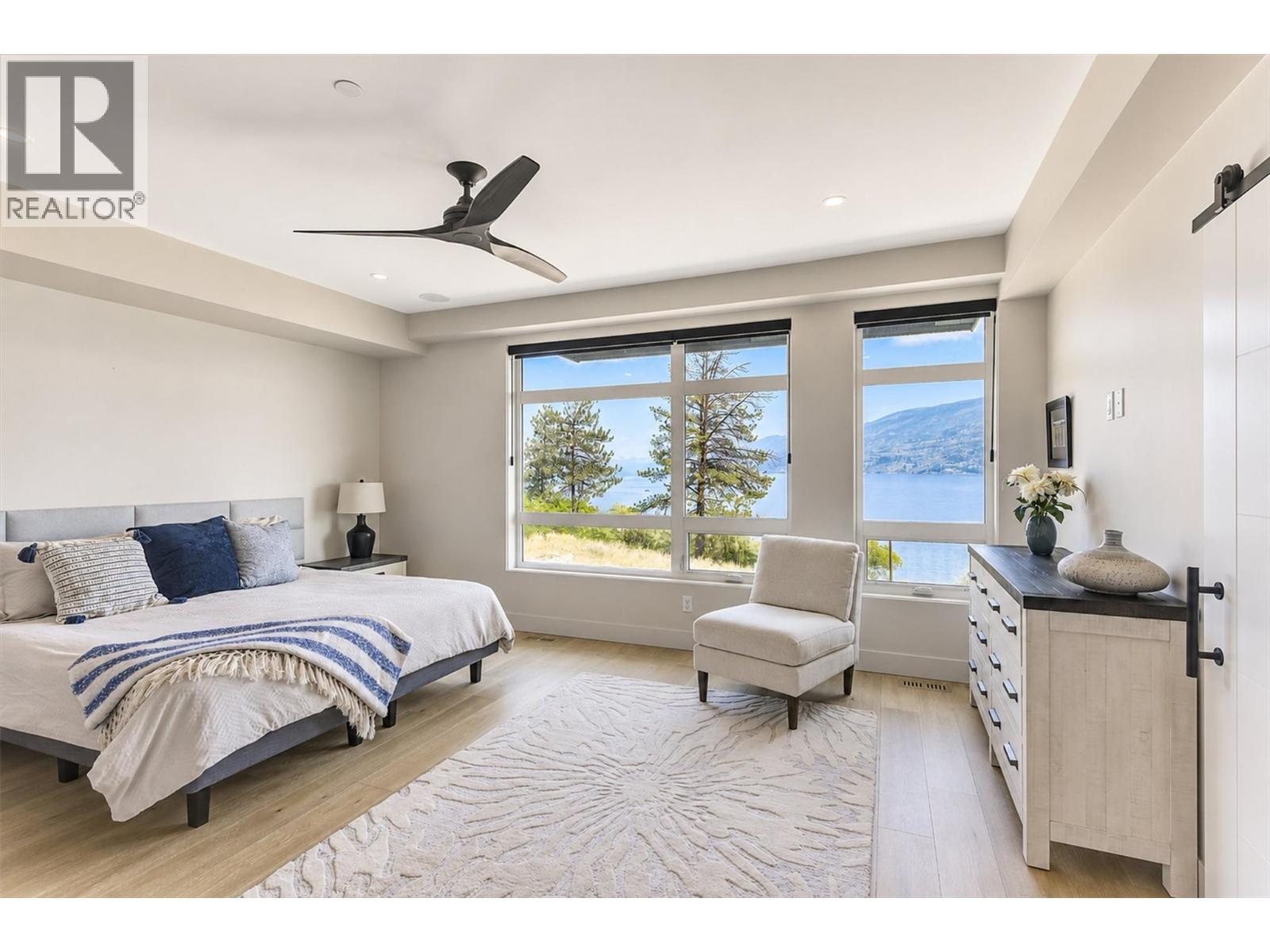 5979 Princess Street, Peachland, British Columbia  V0H 1X7 - Photo 32 - 10396325