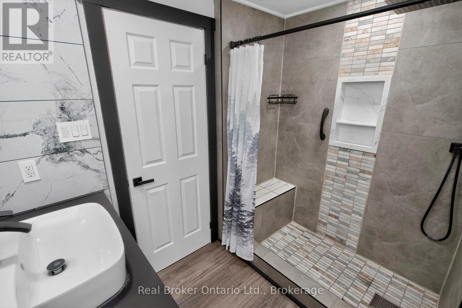 44 Byrnes Crescent, Penetanguishene, Ontario  L9M 1V9 - Photo 14 - S13627630
