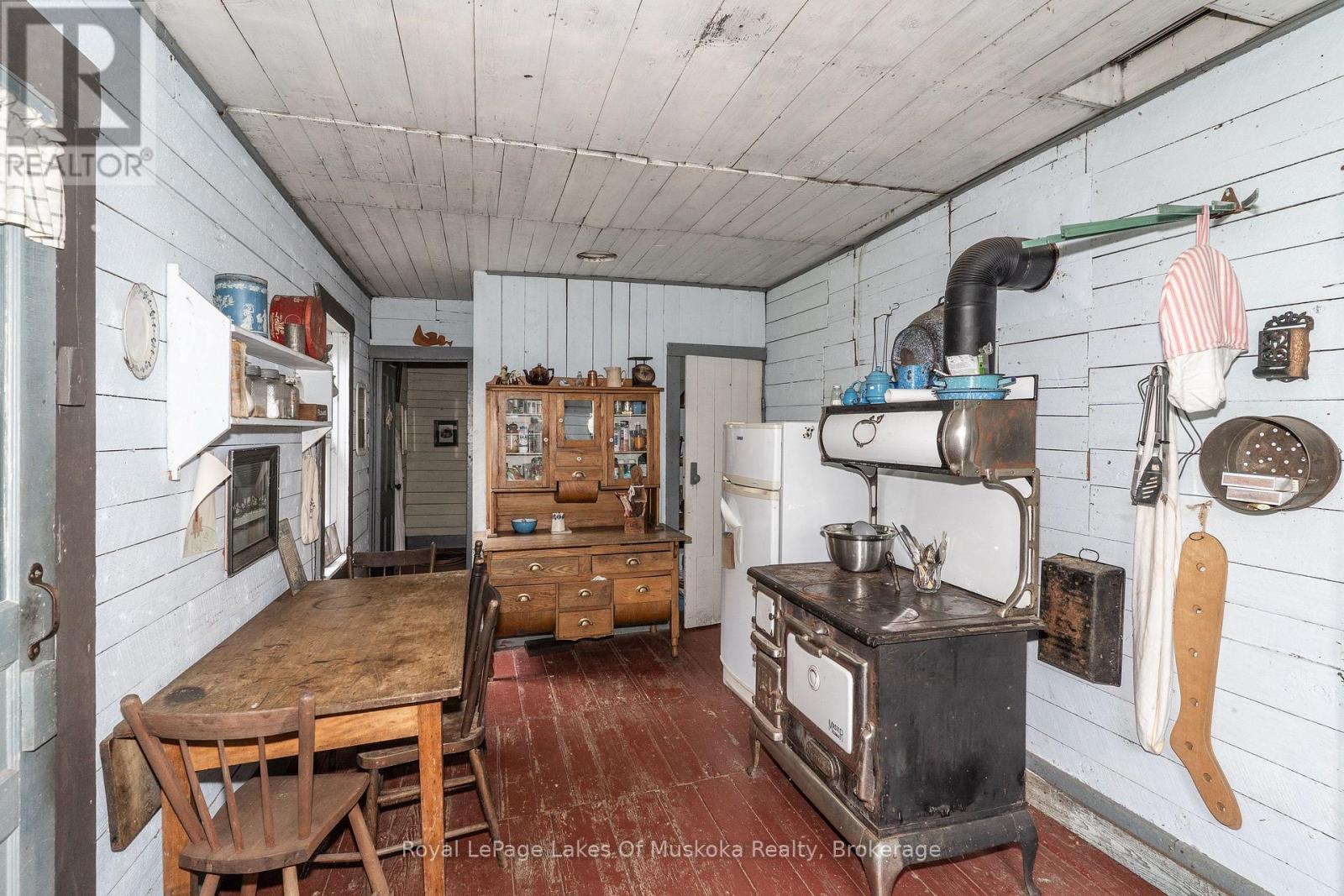 1099 Wolfkin Lake Road, Lake Of Bays, Ontario  P0B 1A0 - Photo 10 - X13627660