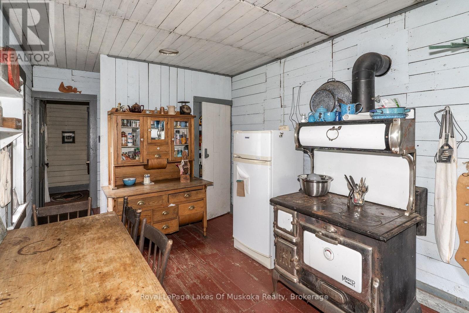 1099 Wolfkin Lake Road, Lake Of Bays, Ontario  P0B 1A0 - Photo 11 - X13627660
