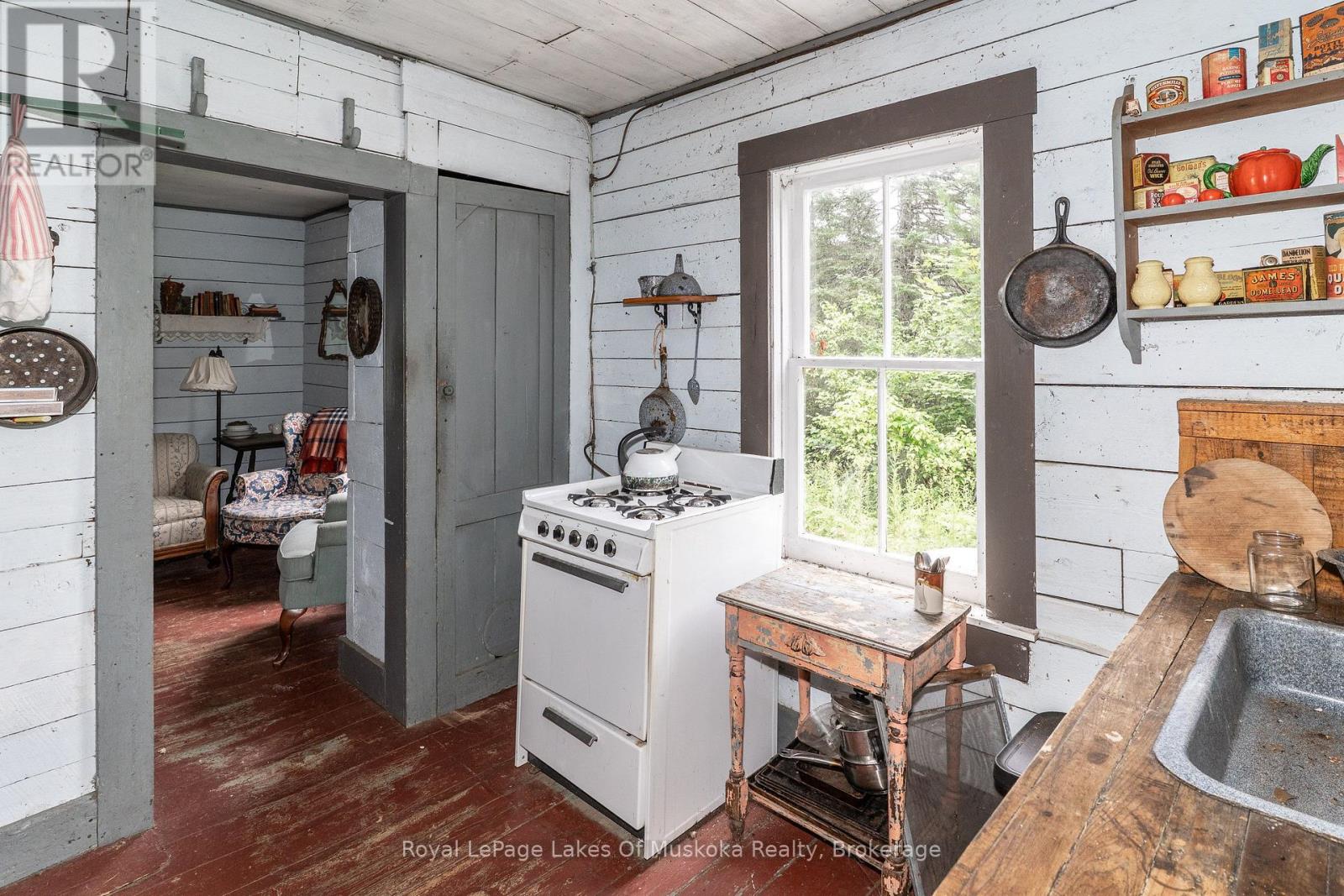 1099 Wolfkin Lake Road, Lake Of Bays, Ontario  P0B 1A0 - Photo 12 - X13627660