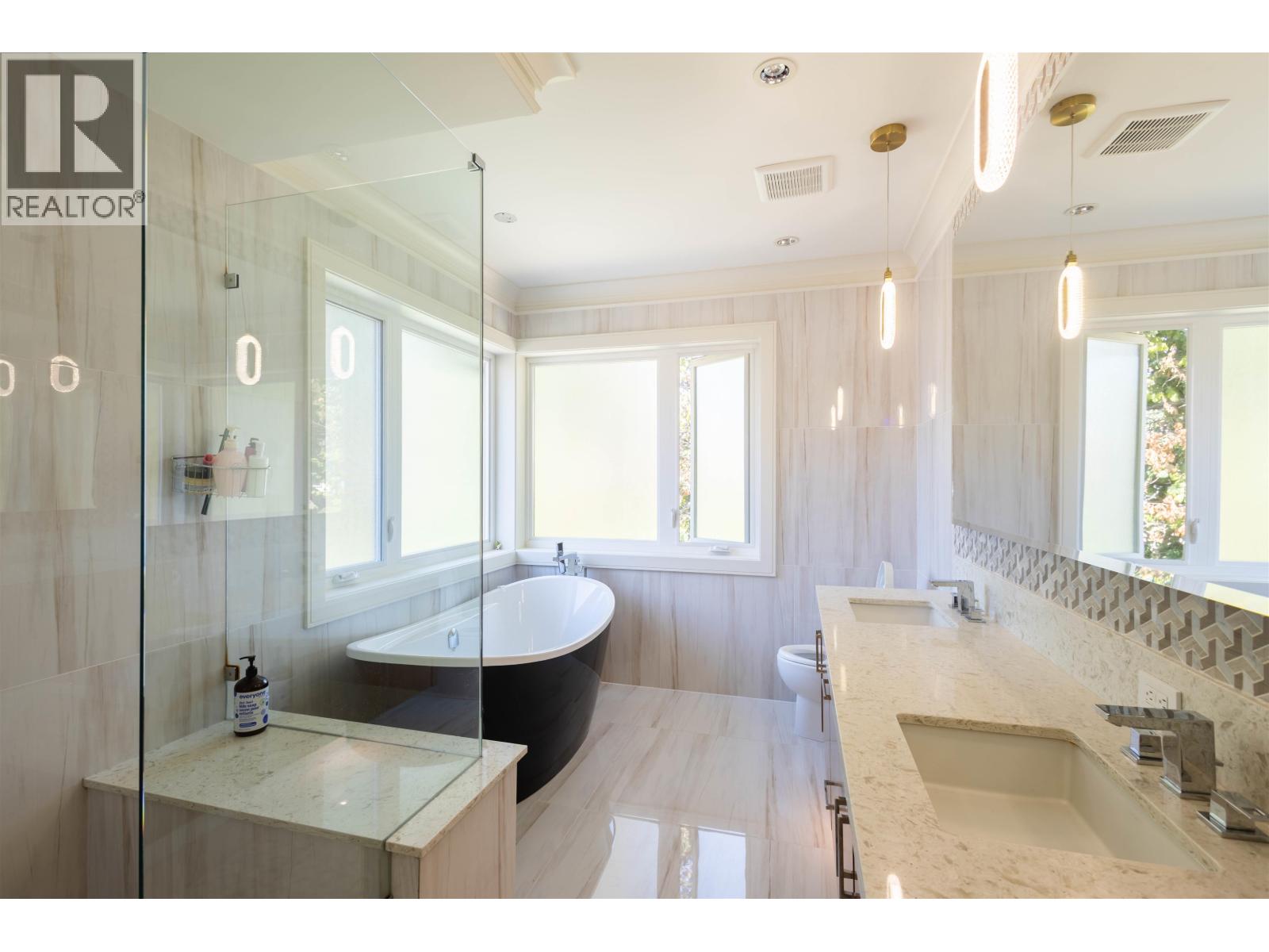 3571 Sable Avenue, Richmond, British Columbia  V7E 2A3 - Photo 15 - R3136001
