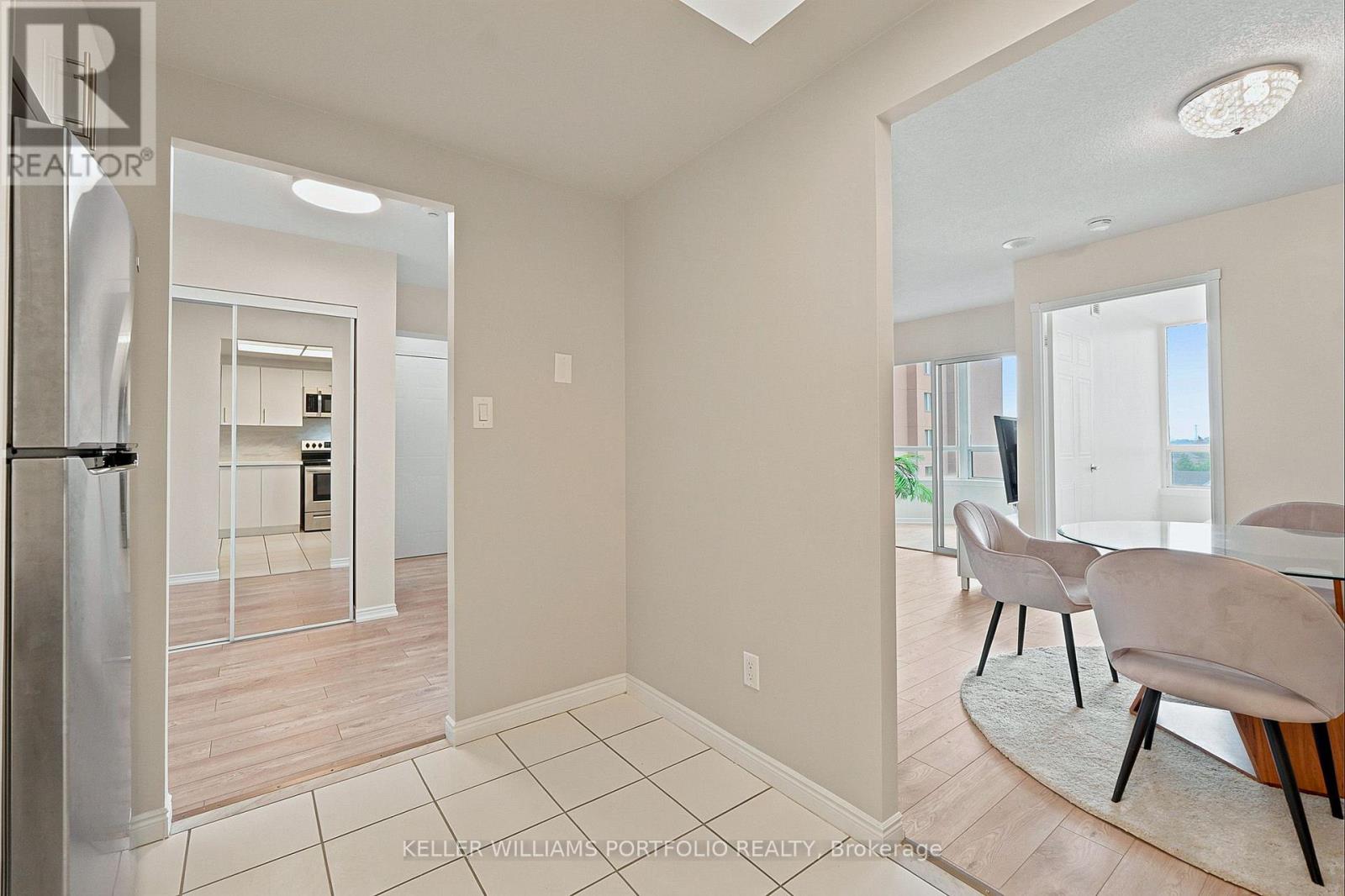 605 - 135 Hillcrest Avenue, Mississauga, Ontario  L5B 4B1 - Photo 12 - W13627662