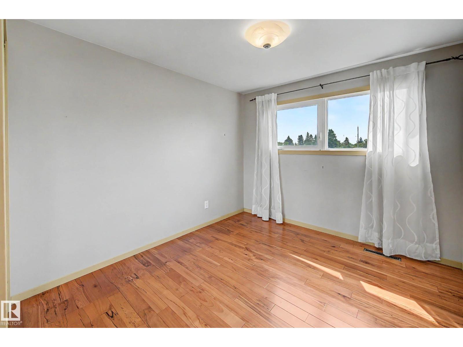 9516 129a Av NW, Edmonton, Alberta  T5E 0N8 - Photo 23 - E4501703