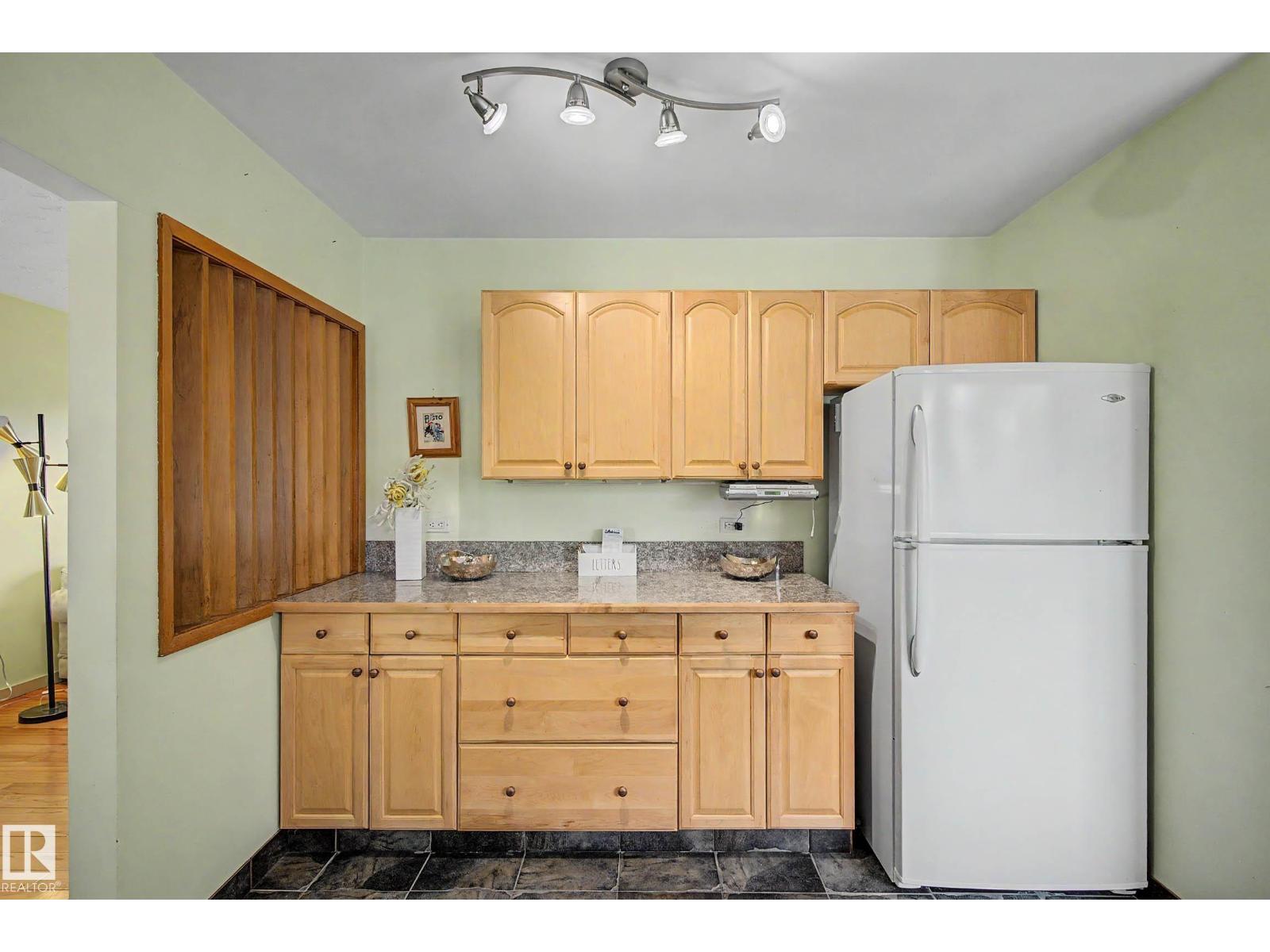 9516 129a Av NW, Edmonton, Alberta  T5E 0N8 - Photo 18 - E4501703