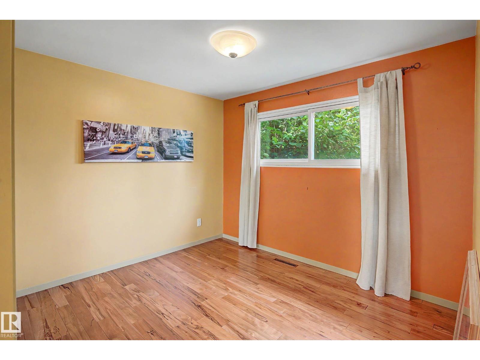 9516 129a Av NW, Edmonton, Alberta  T5E 0N8 - Photo 25 - E4501703