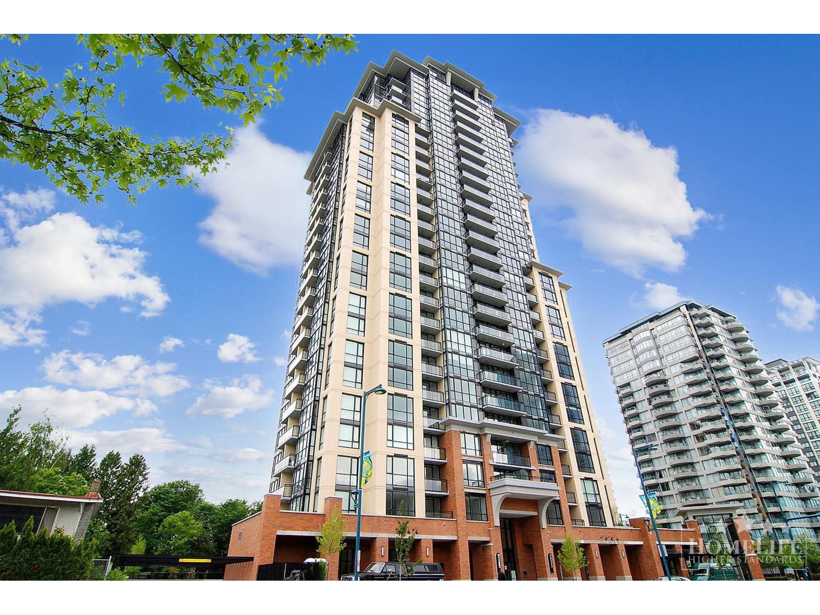 2002 10777 UNIVERSITY DRIVE, Surrey, British Columbia