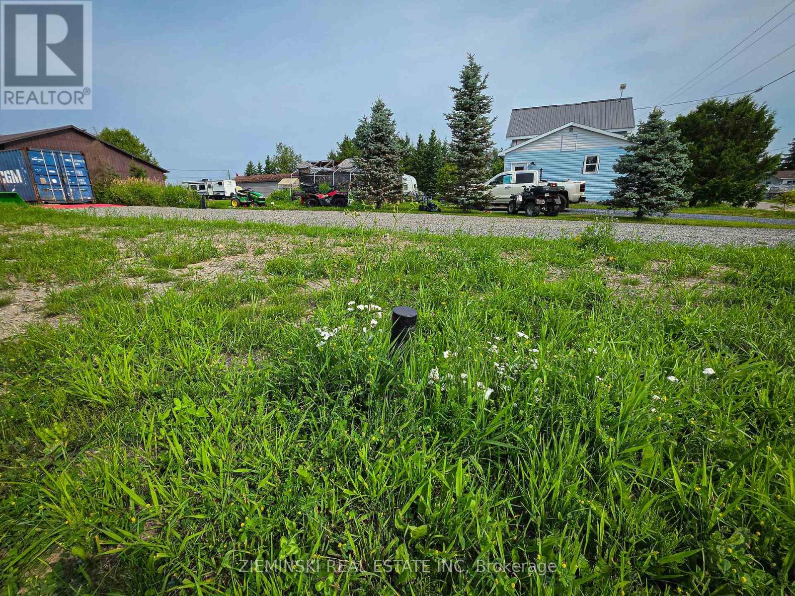 62 Edward Street, Iroquois Falls (Porquis Junction), Ontario  P0K 1E0 - Photo 11 - T13627726