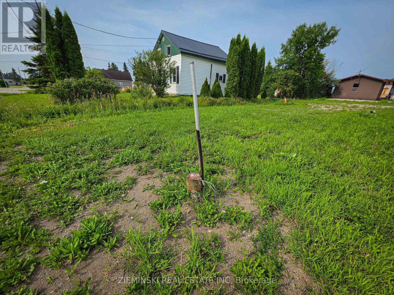 62 Edward Street, Iroquois Falls (Porquis Junction), Ontario  P0K 1E0 - Photo 12 - T13627726