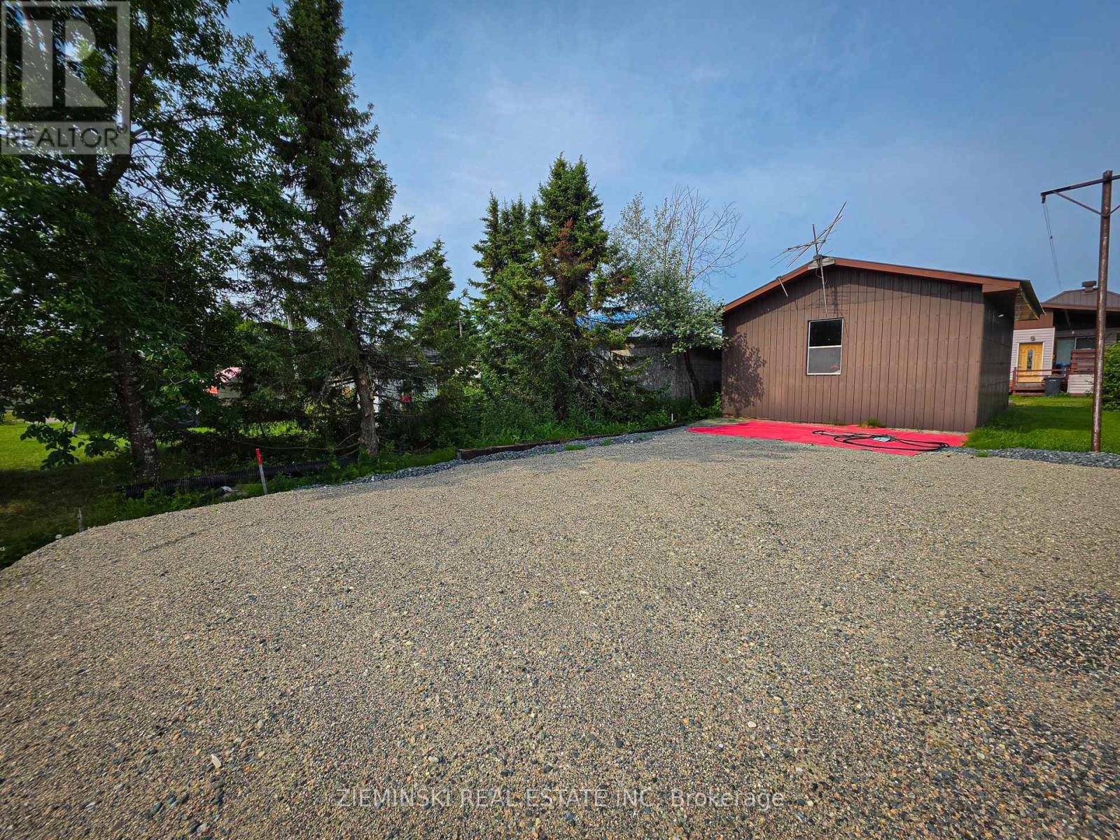 62 Edward Street, Iroquois Falls (Porquis Junction), Ontario  P0K 1E0 - Photo 7 - T13627726