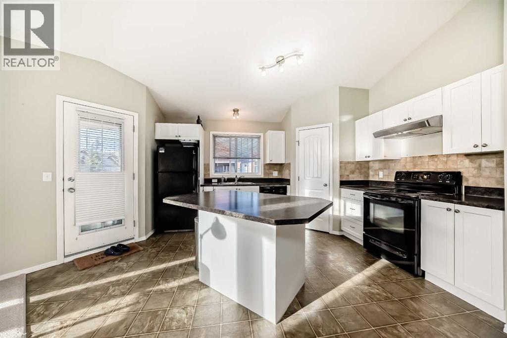 205, 20 Panatella Landing NW, Calgary, Alberta T3K 0K8 - Photo 6 - A2309288