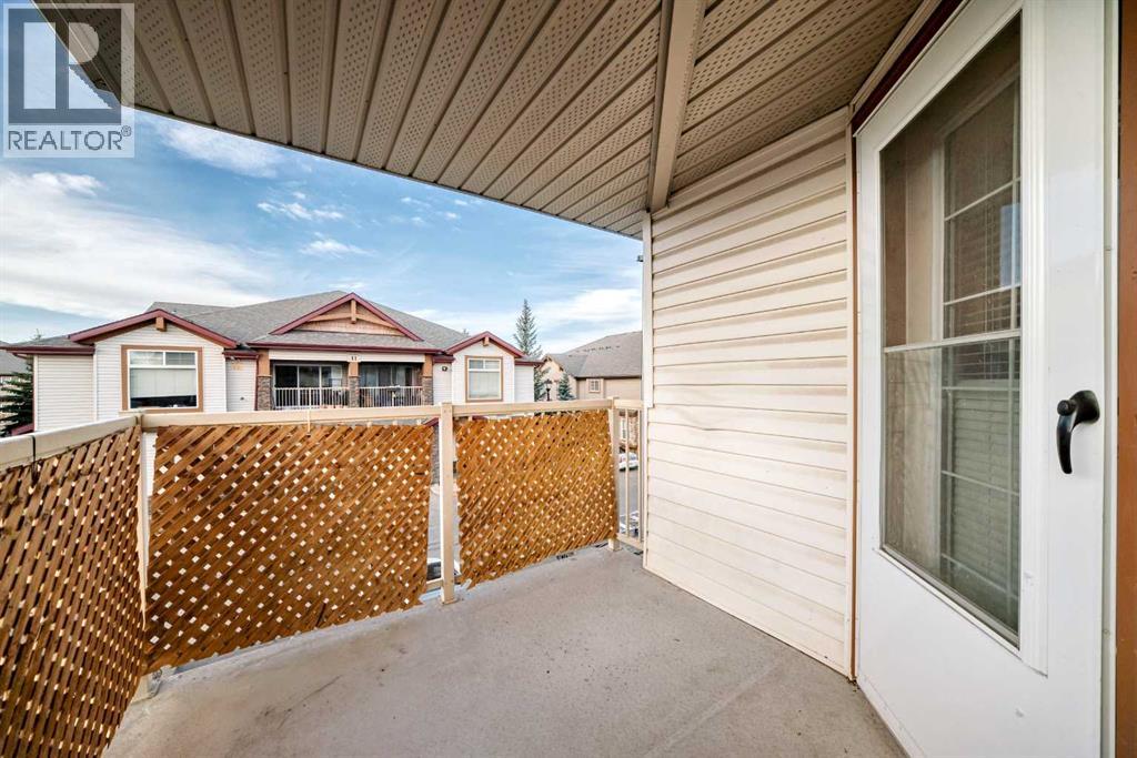 205, 20 Panatella Landing NW, Calgary, Alberta T3K 0K8 - Photo 18 - A2309288