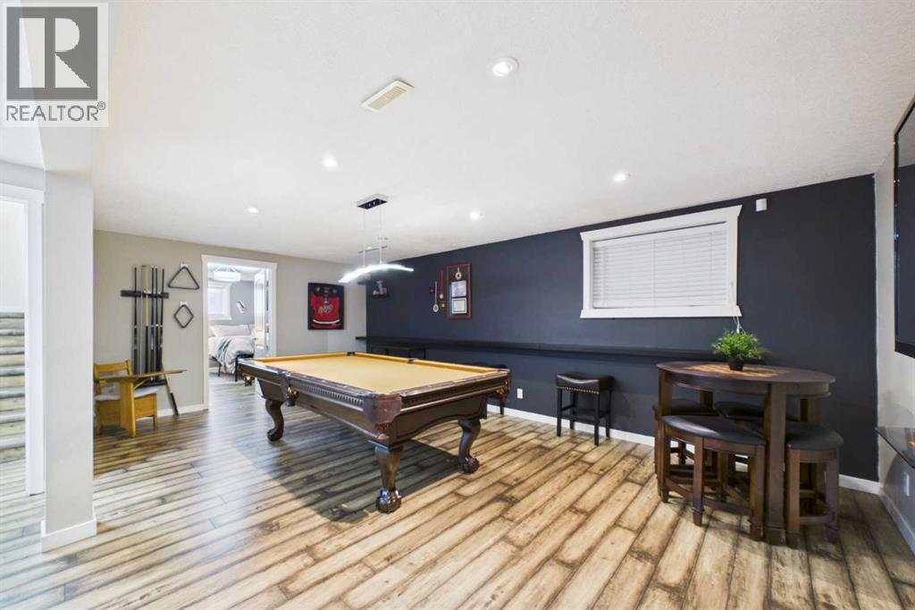 737 Canoe Avenue Sw, Airdrie, Alberta  T4B 3K5 - Photo 37 - A2332904