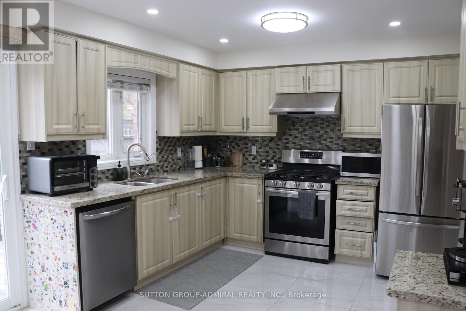 15 Apollo Road, Markham, Ontario  L3S 4G8 - Photo 4 - N13627680