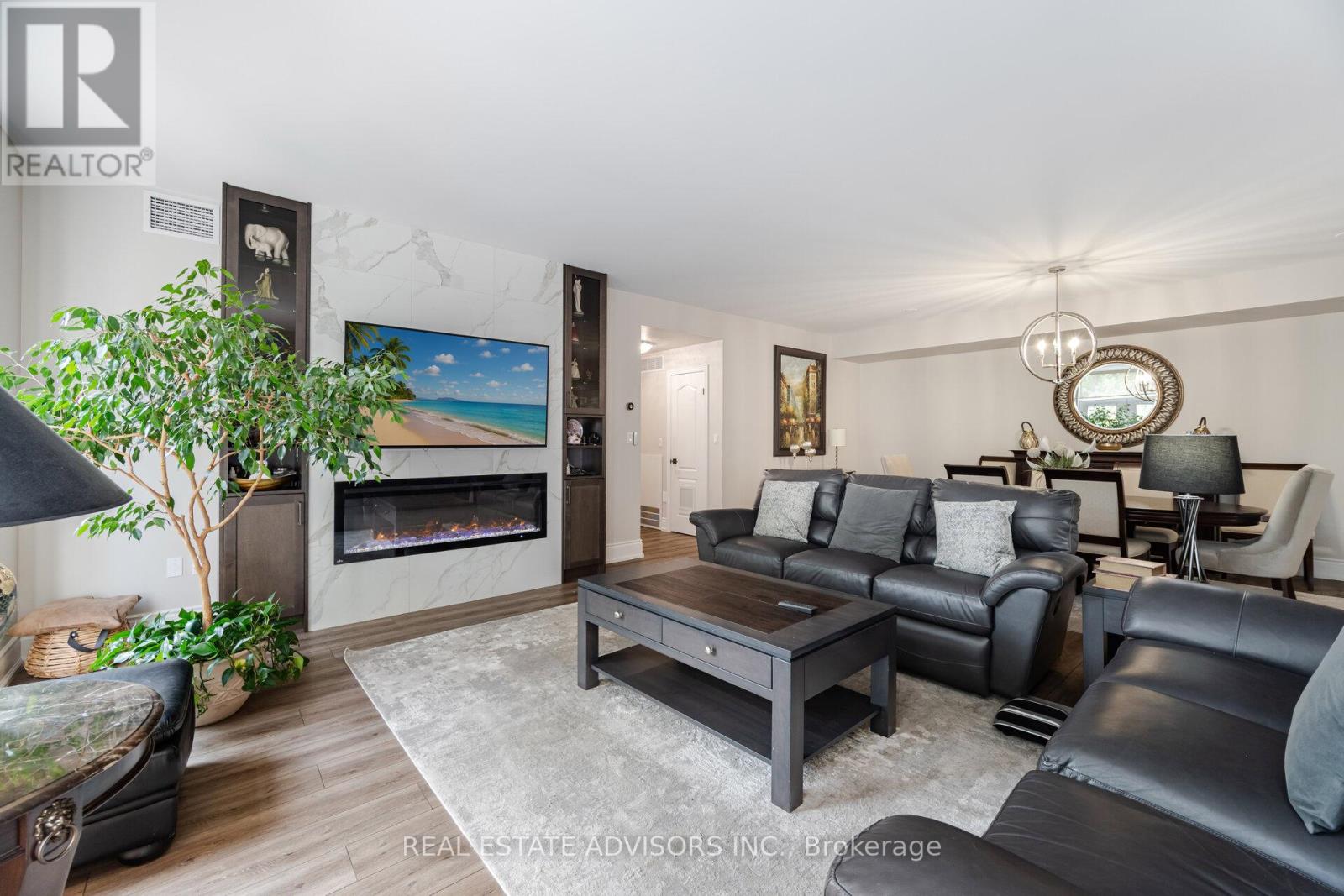 313 - 53 Woodbridge Avenue, Vaughan, Ontario  L4L 9K9 - Photo 3 - N13627704
