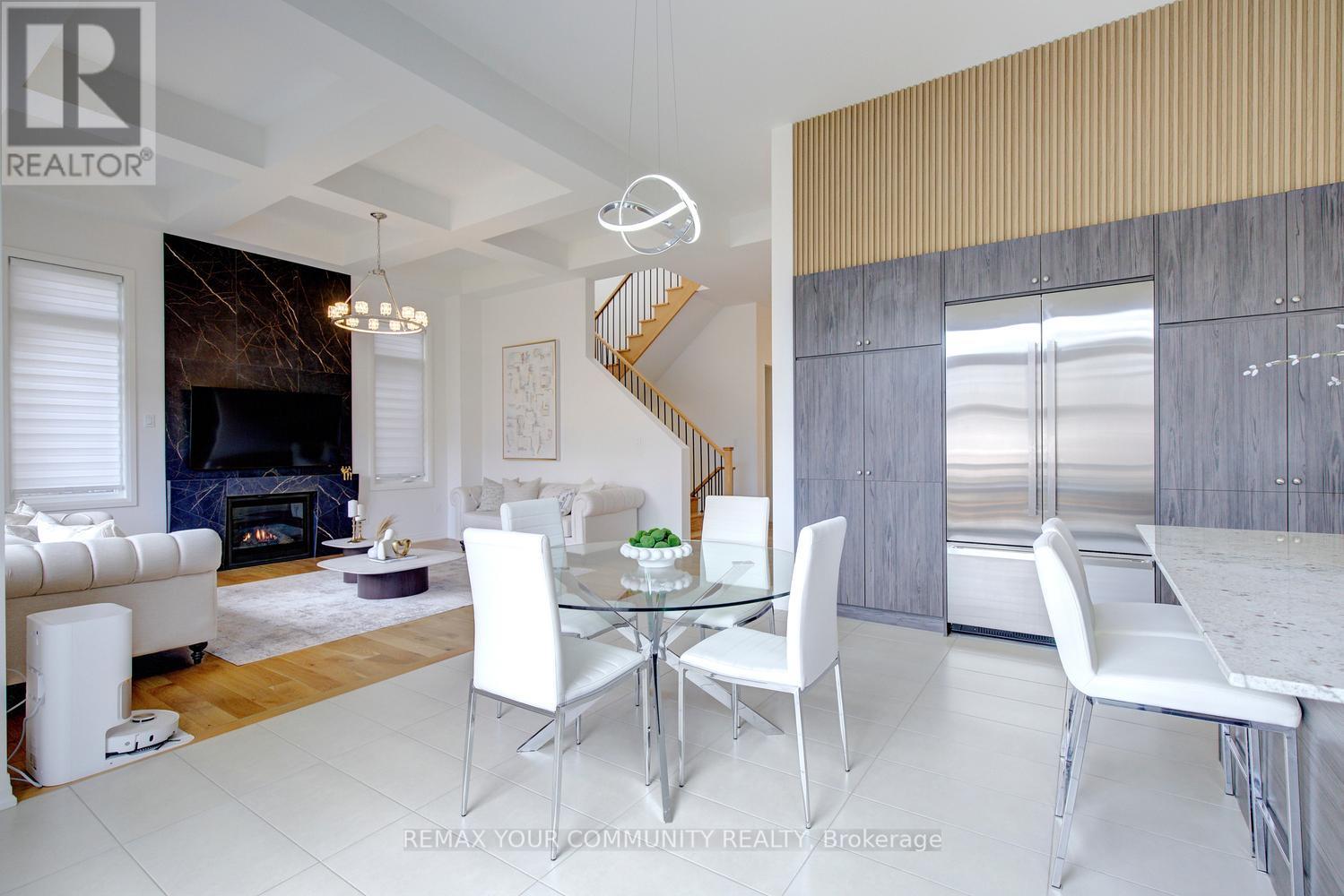 96 Bond Crescent, Richmond Hill, Ontario  L4E 3K7 - Photo 17 - N13627710