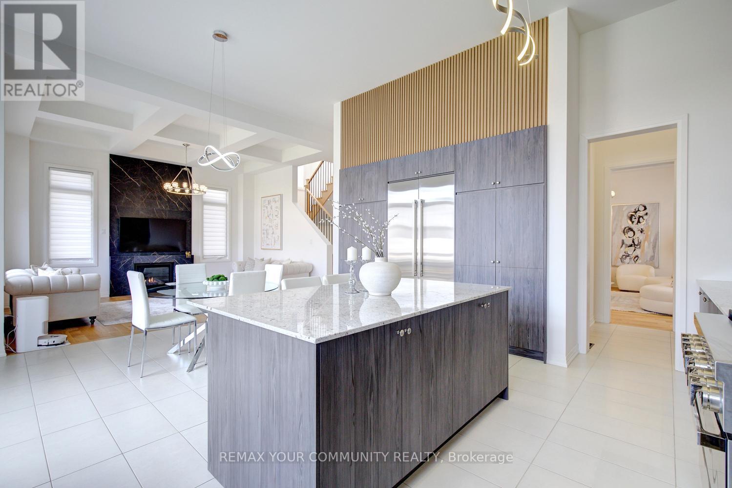 96 Bond Crescent, Richmond Hill, Ontario  L4E 3K7 - Photo 21 - N13627710