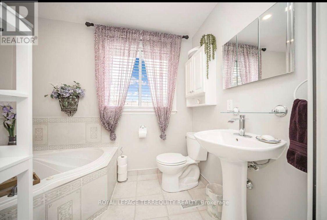 72 - 72 Carisbrooke Court, Brampton, Ontario  L6S 3K1 - Photo 26 - W13627714