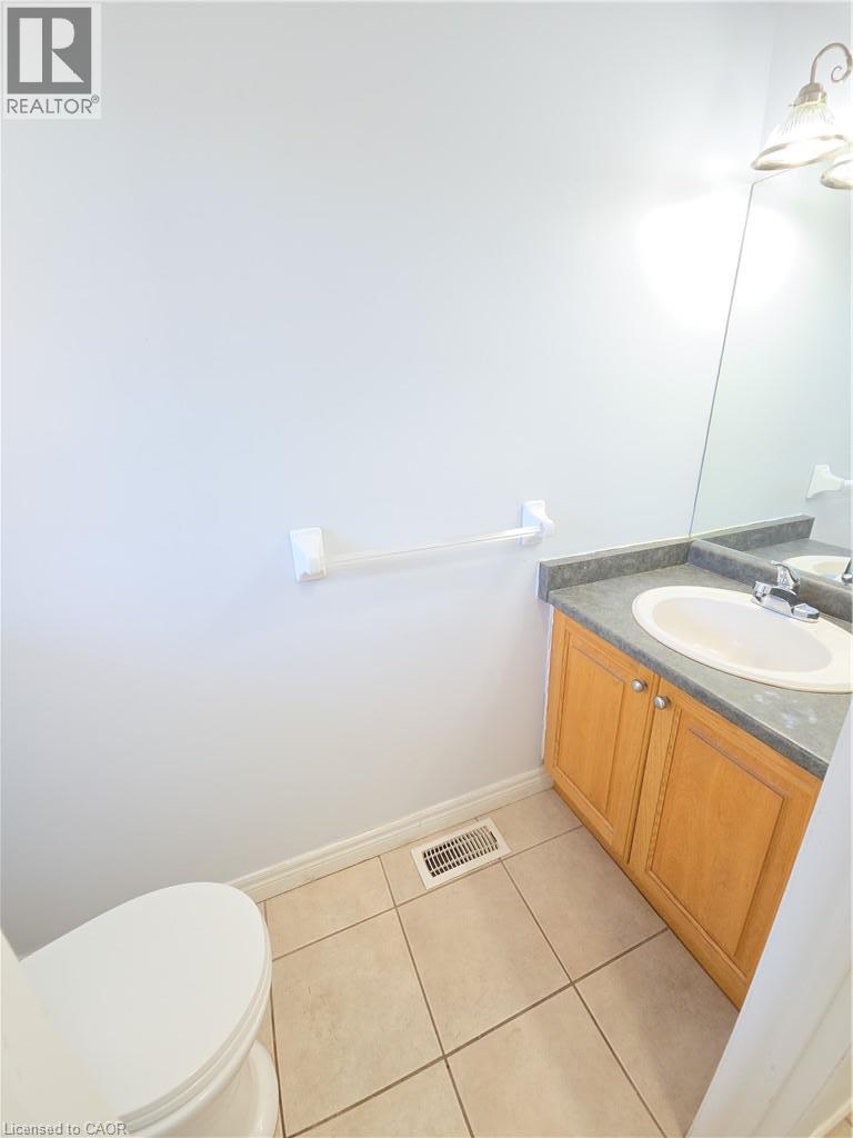 673 Butternut Avenue Unit# A, Waterloo, Ontario  N2V 2L1 - Photo 4 - 40851876