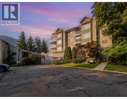 38 High Street Unit# 307, Nelson, British Columbia