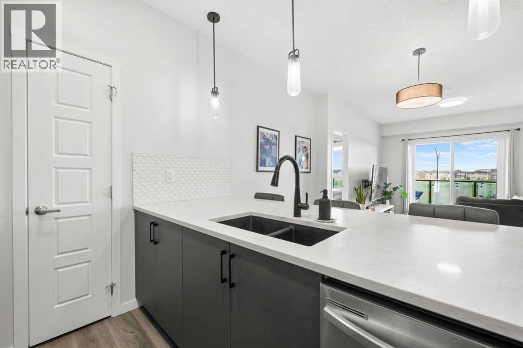 2213, 33 Carringham Gate NW, Calgary, Alberta T3P 2H6 - Photo 7 - A2311051