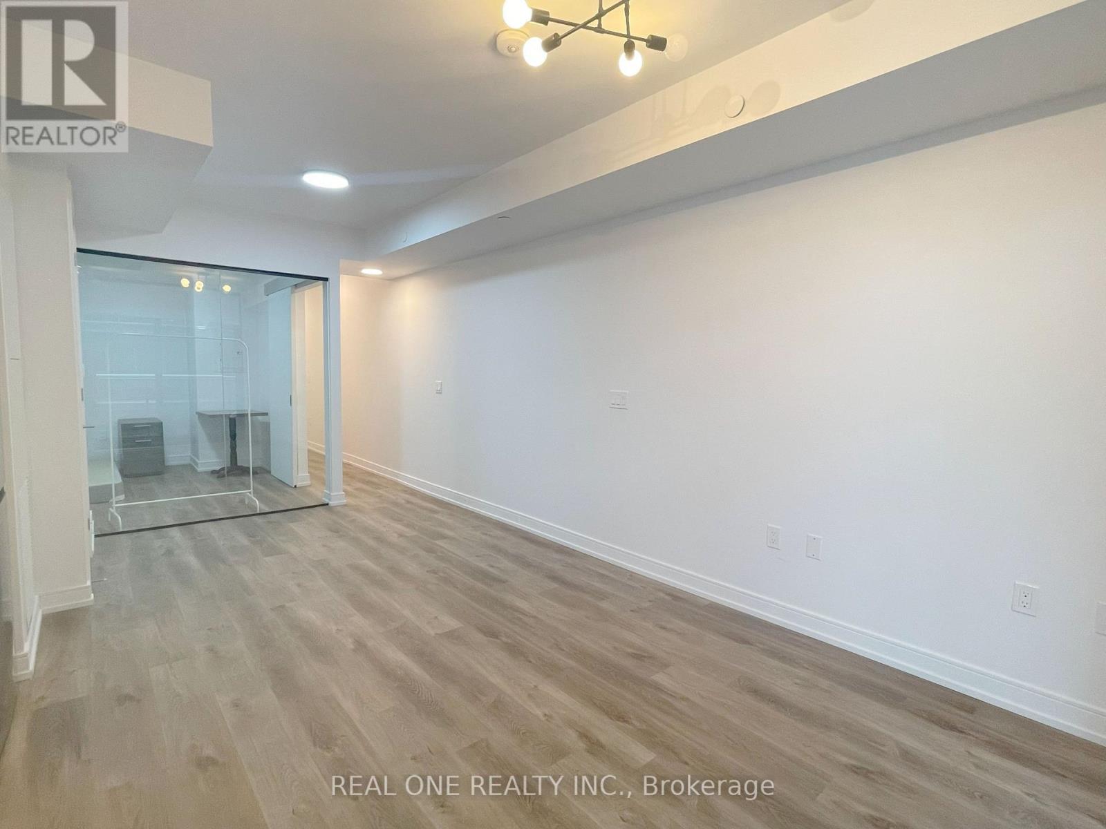 820 - 1 Jarvis Street, Hamilton, Ontario  L8R 0A8 - Photo 6 - X13627666