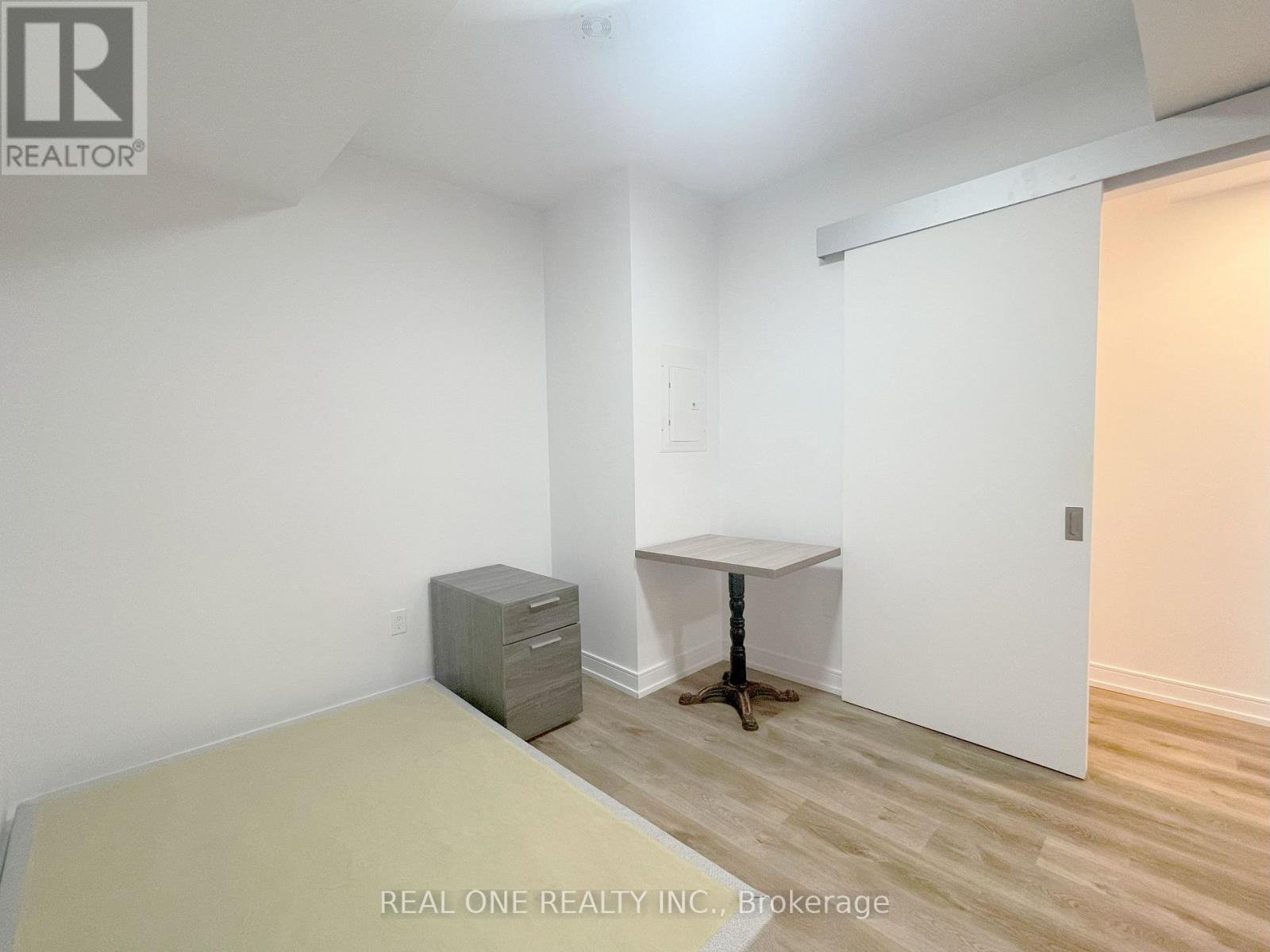 820 - 1 Jarvis Street, Hamilton, Ontario  L8R 0A8 - Photo 9 - X13627666