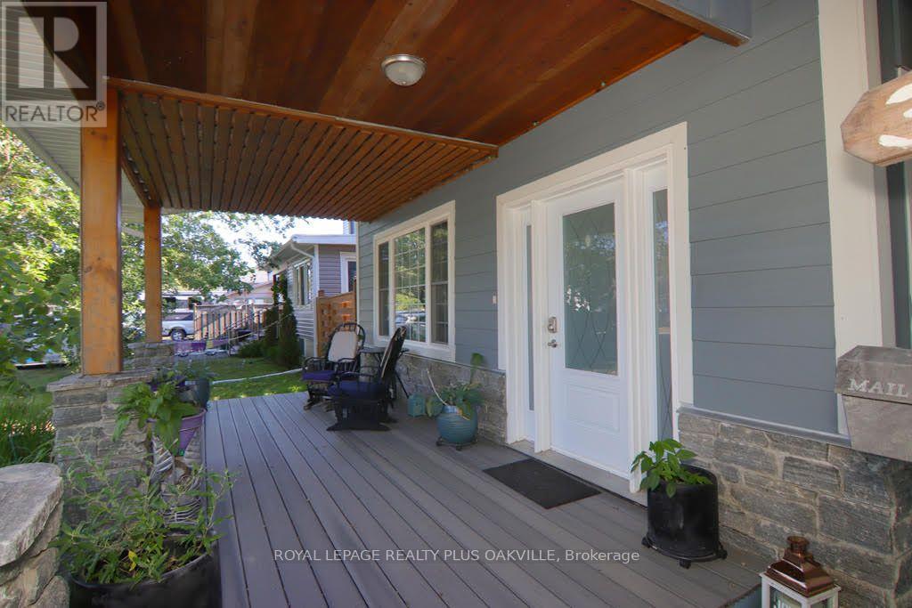 318 Beachview Avenue, Fort Erie, Ontario  L2A 4L7 - Photo 3 - X13627676