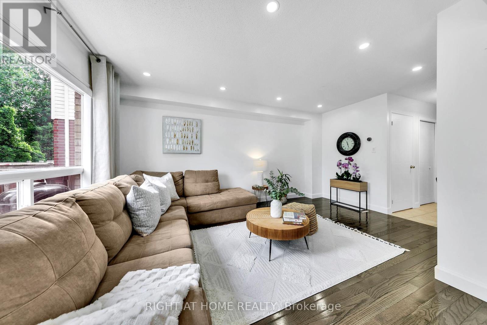 77 Milson Crescent, Guelph, Ontario  N1C 1G7 - Photo 8 - X13627684