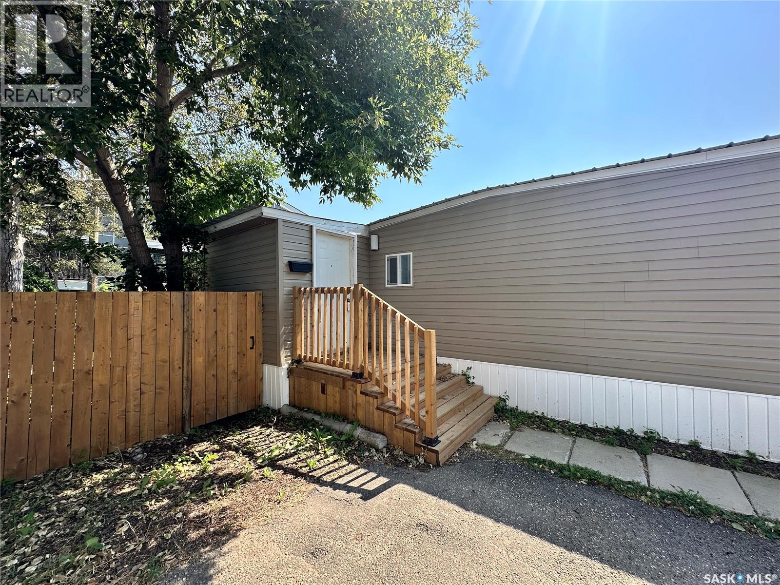 7 321 Dunlop Street, Saskatoon, Saskatchewan S7N 2P7 - Photo 23 - SK044269