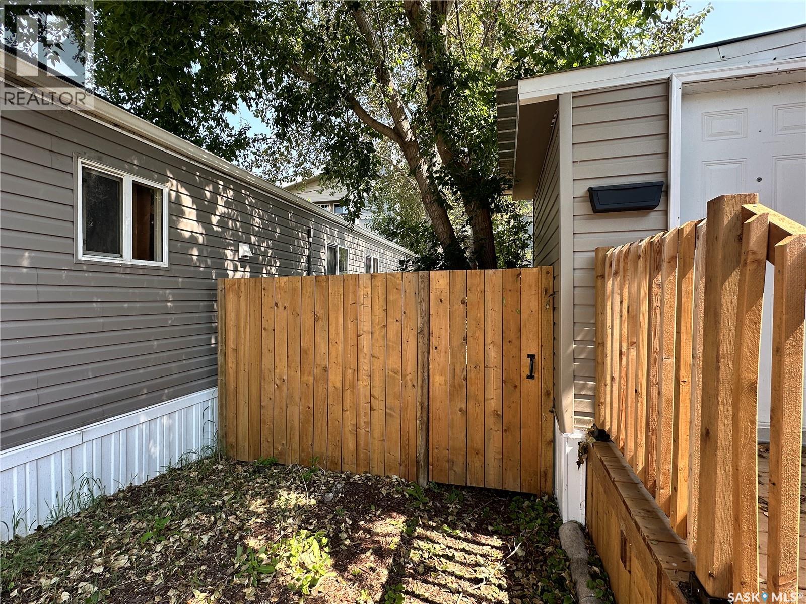 7 321 Dunlop Street, Saskatoon, Saskatchewan S7N 2P7 - Photo 24 - SK044269