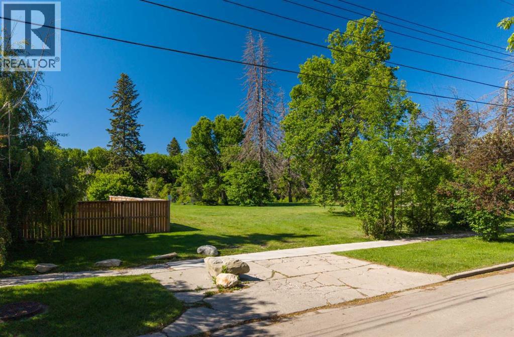 407 40 Avenue SW, Calgary, Alberta  T2S 0X5 - Photo 12 - A2323962
