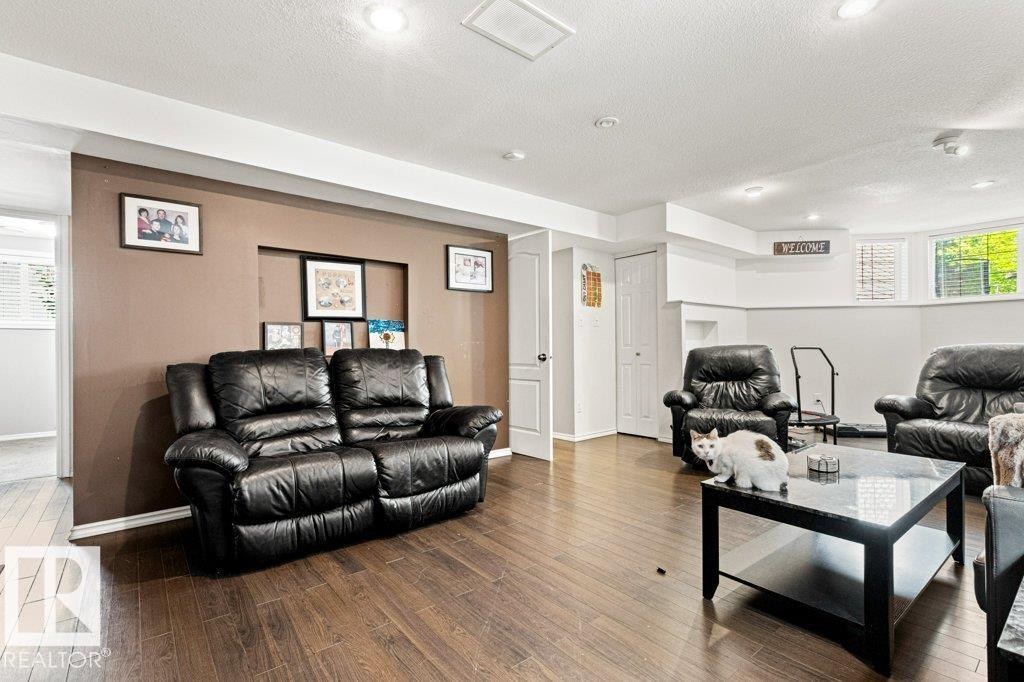 4512 210 St NW, Edmonton, Alberta  T6M 0G5 - Photo 29 - E4501709