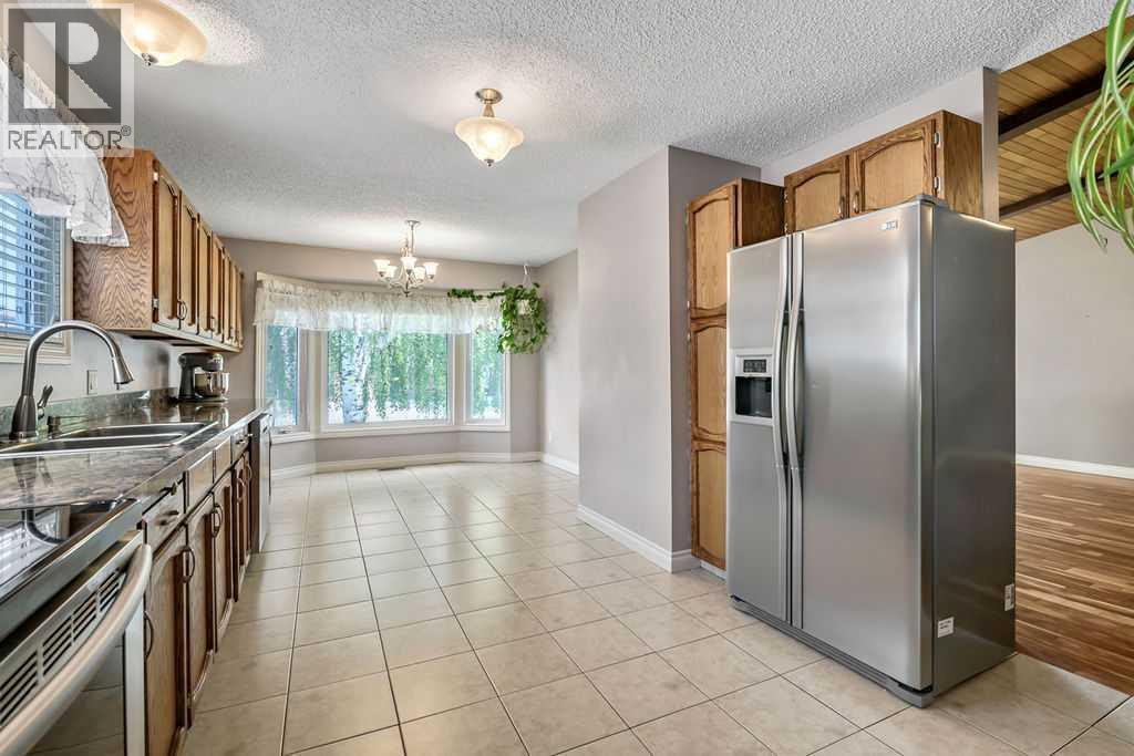163 Woodburn Crescent, Okotoks, Alberta  T1S 1L4 - Photo 10 - A2333763