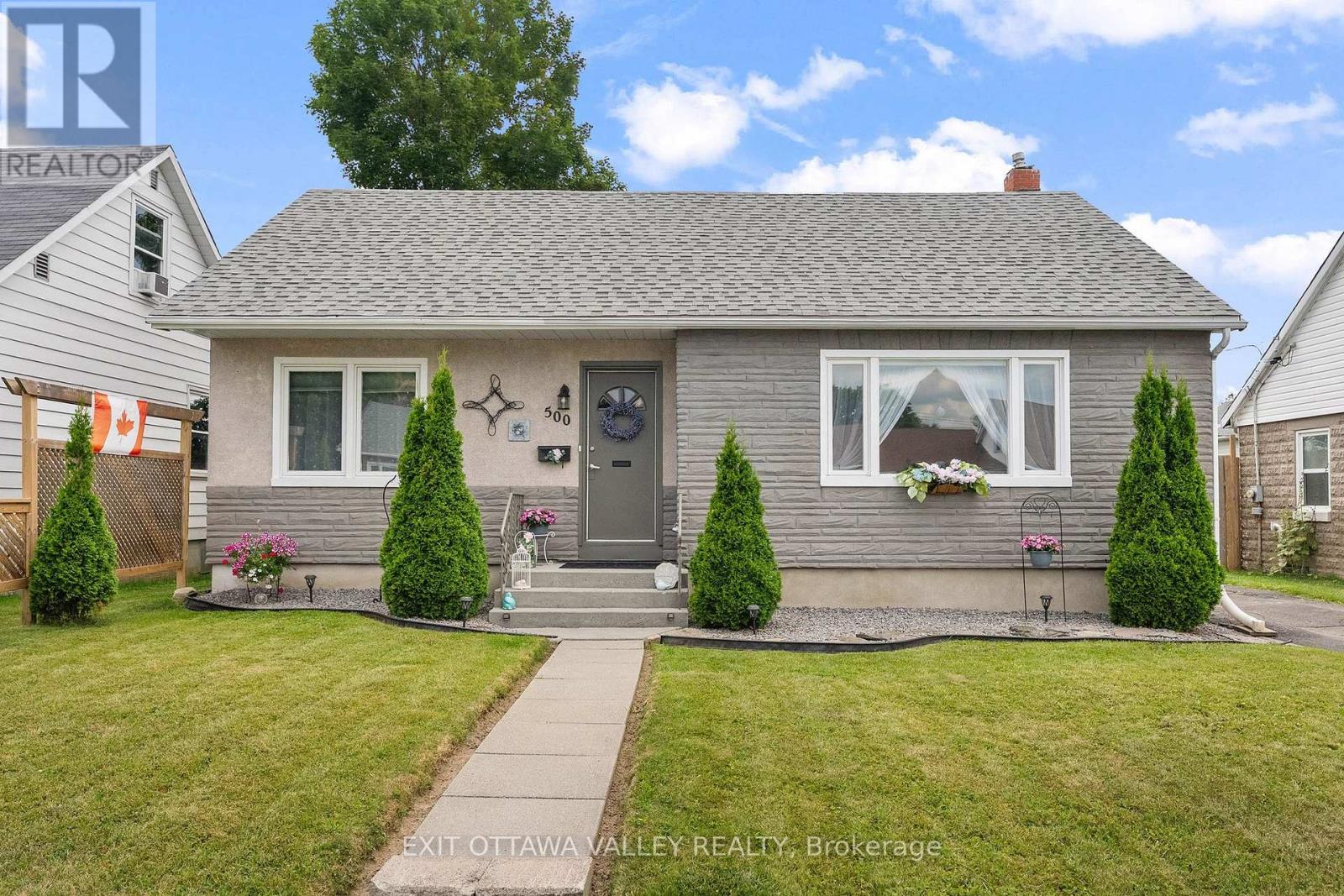 500 DOMINION STREET, renfrew, Ontario