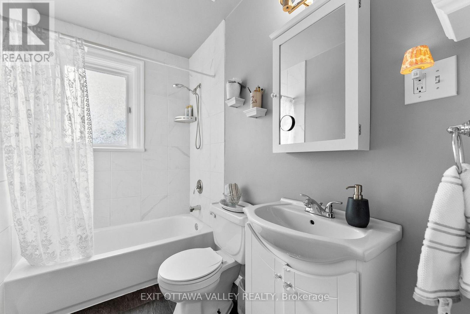 500 Dominion Street, Renfrew, Ontario  K7V 1H6 - Photo 10 - X13627758