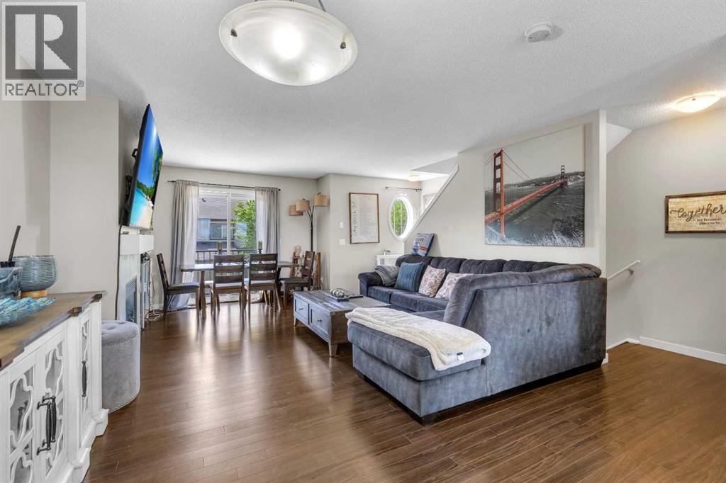 401 Copperpond Landing SE, Calgary, Alberta  T2G 1Z6 - Photo 21 - A2318569