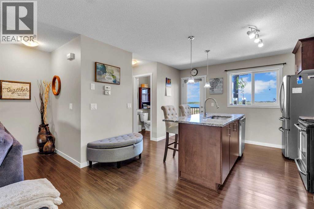 401 Copperpond Landing SE, Calgary, Alberta  T2G 1Z6 - Photo 15 - A2318569