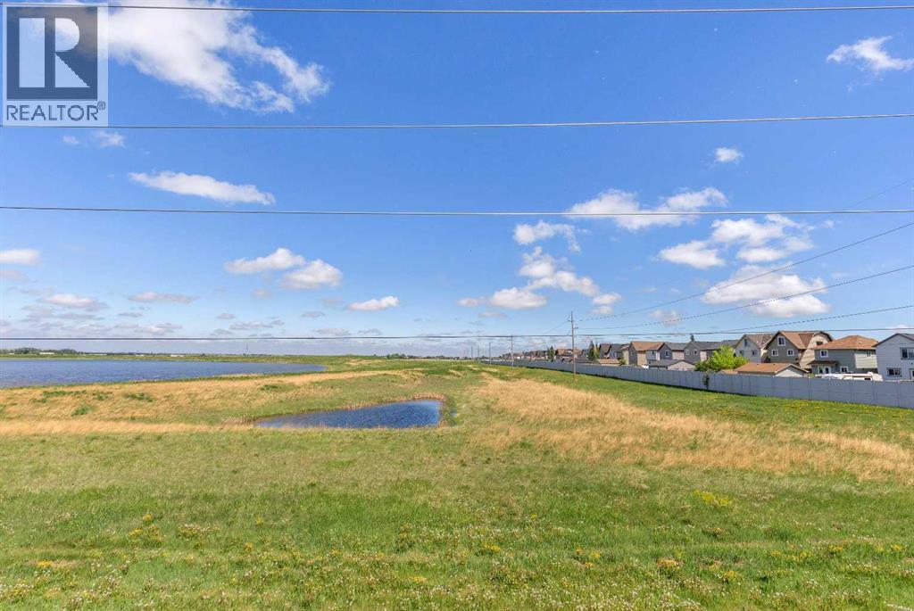 401 Copperpond Landing SE, Calgary, Alberta  T2G 1Z6 - Photo 10 - A2318569