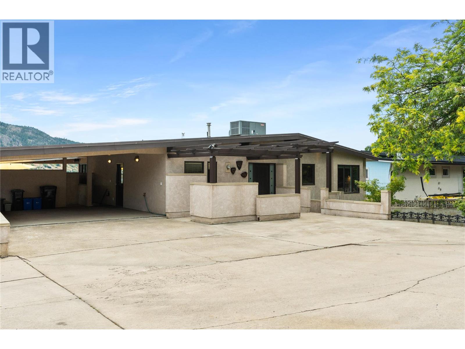 8052 Beachcomber Bay Road, Vernon, British Columbia  V1H 1C7 - Photo 93 - 10395599