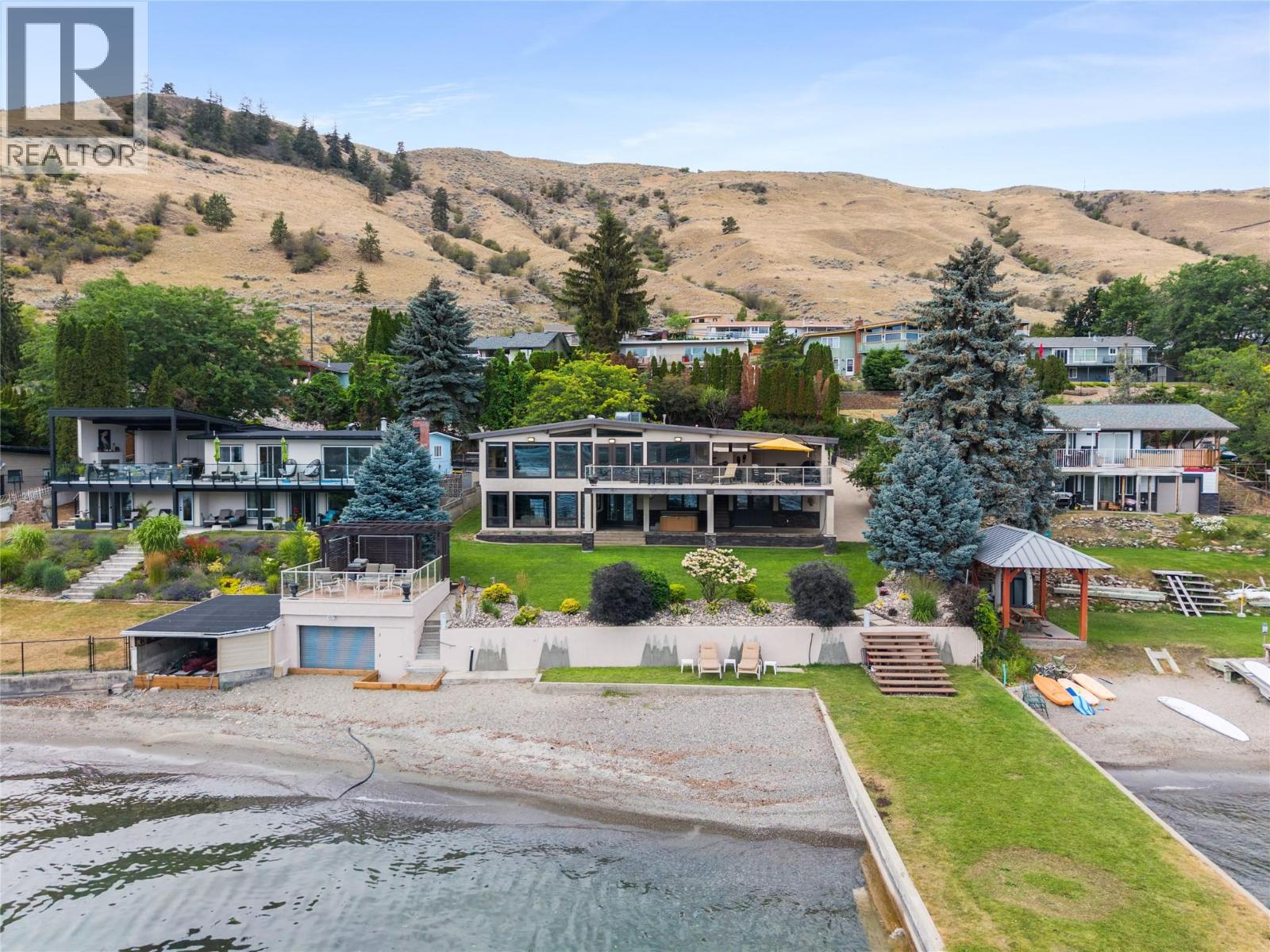 8052 Beachcomber Bay Road, Vernon, British Columbia  V1H 1C7 - Photo 6 - 10395599