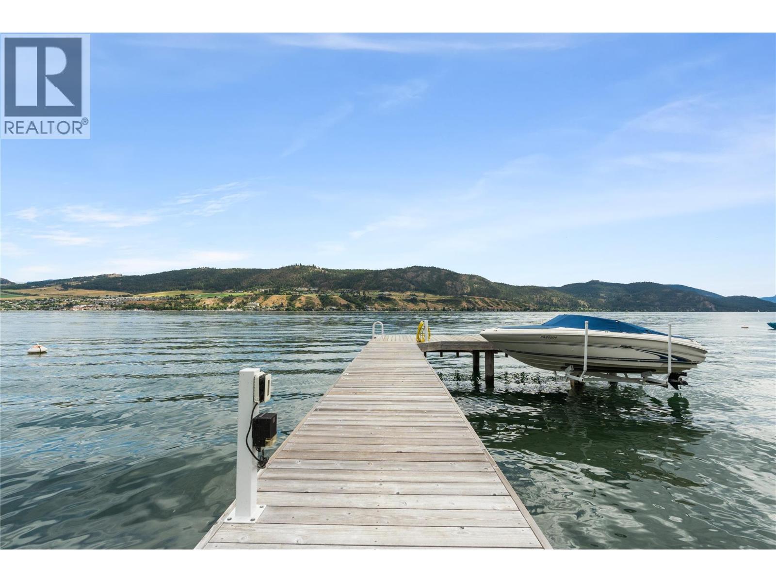 8052 Beachcomber Bay Road, Vernon, British Columbia  V1H 1C7 - Photo 75 - 10395599