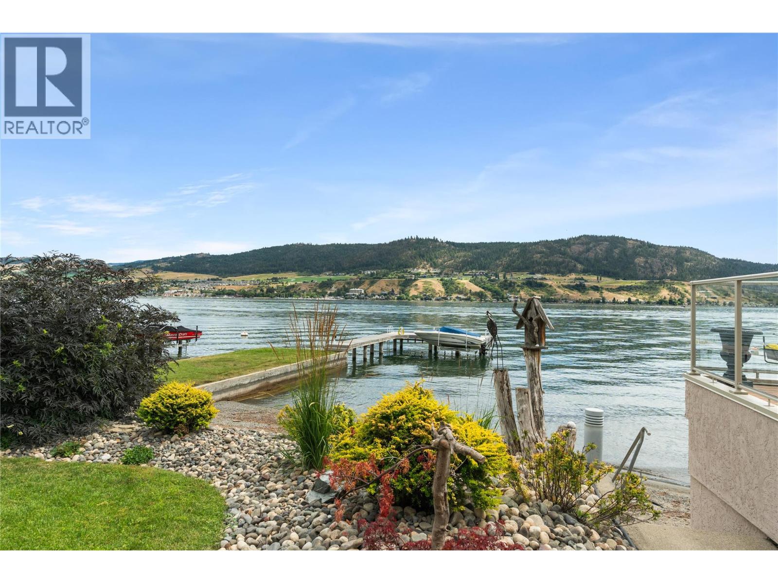 8052 Beachcomber Bay Road, Vernon, British Columbia  V1H 1C7 - Photo 65 - 10395599