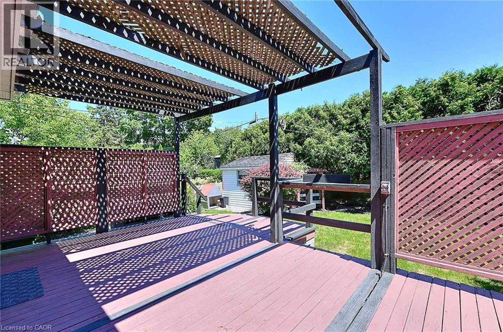 245 West 33rd Street, Hamilton, Ontario  L9C 5J7 - Photo 21 - 40852532