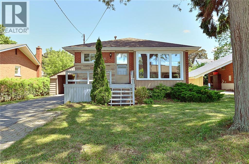 245 WEST 33RD Street, Hamilton, Ontario