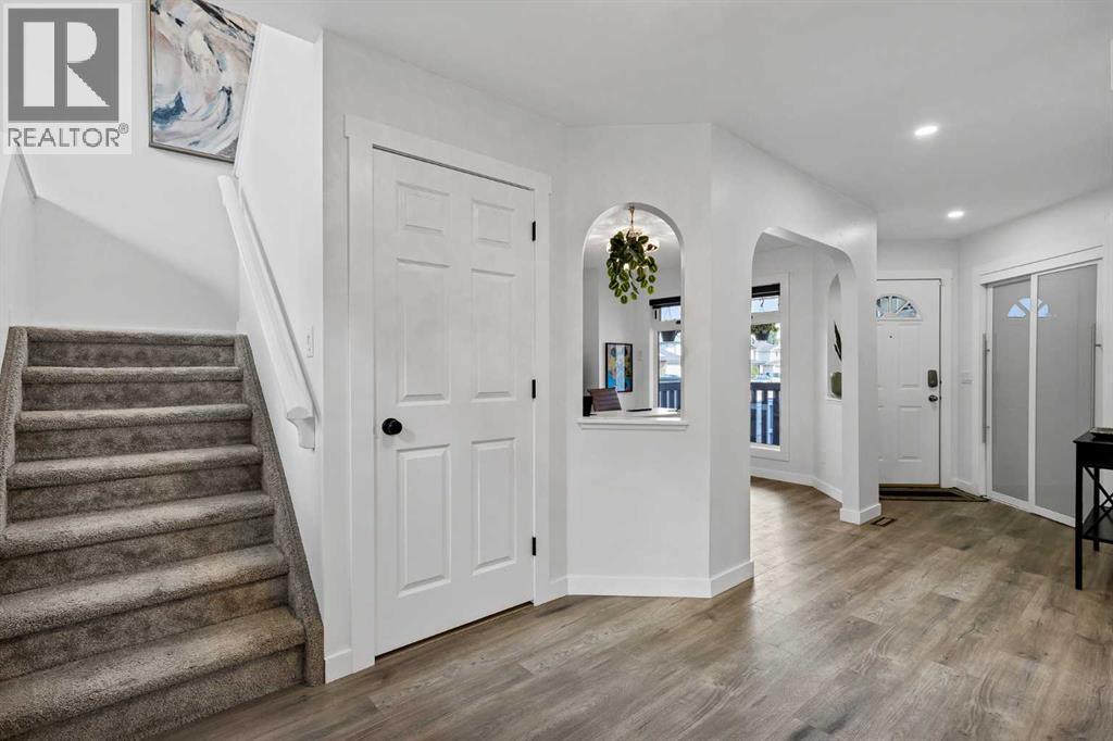 11 Citadel Meadow Grove NW, Calgary, Alberta  T3G 4K6 - Photo 17 - A2330744